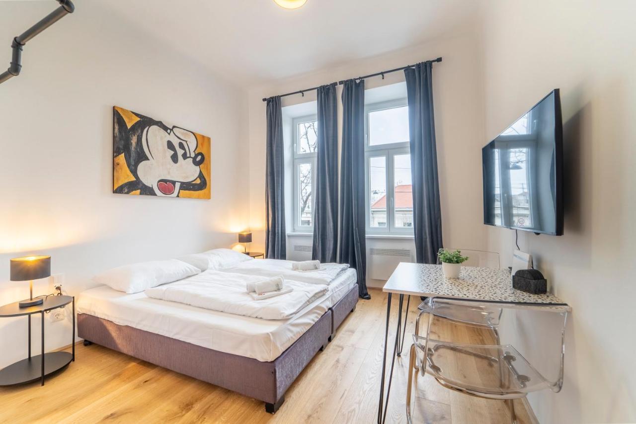 Josef'S Home I Mickey Mouse Apartment فيينا المظهر الخارجي الصورة